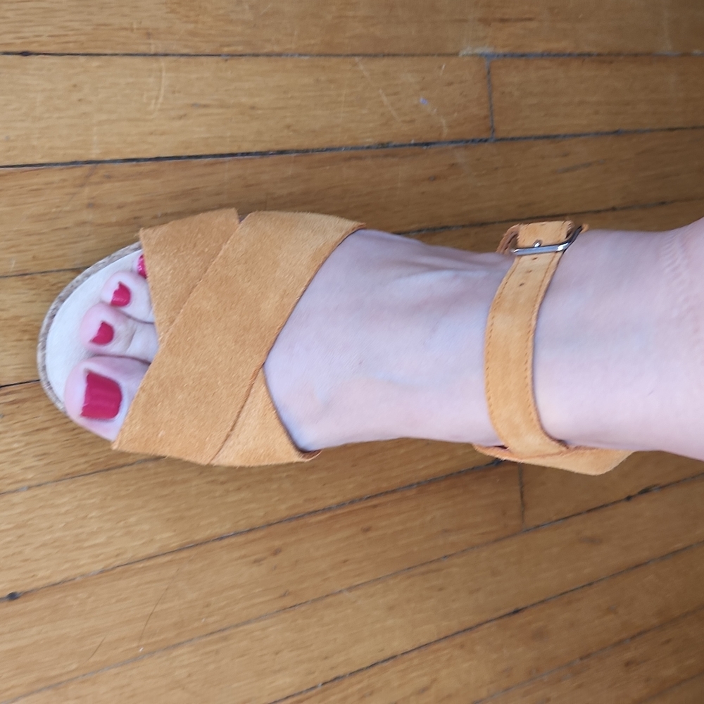 NEW Clark's leather sandals 8 w